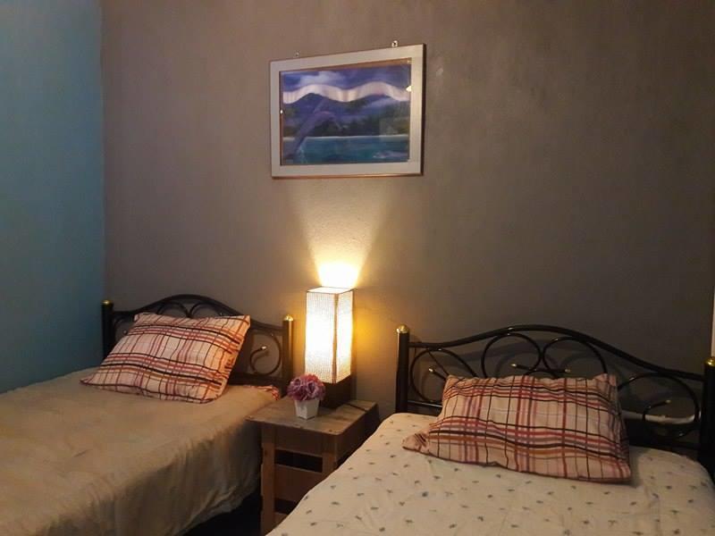 Ama Phuket Hostel Bagian luar foto